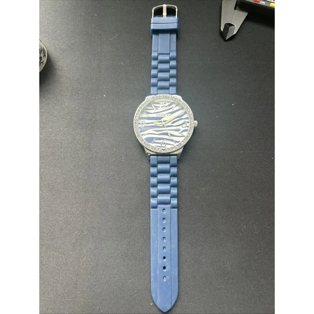 Geneva Blue Zebra Print Dial Quartz Watch